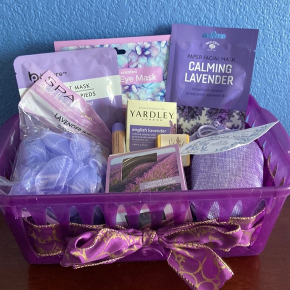 Other - Lavender gift basket